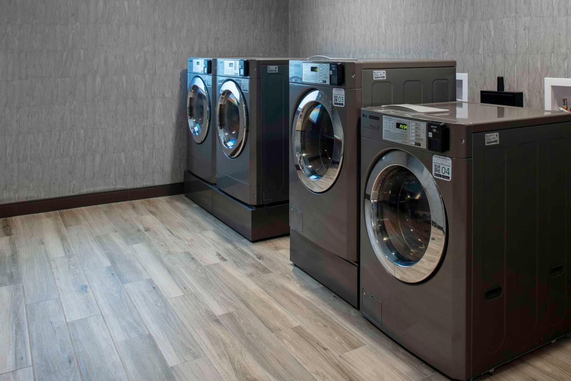Home2 Suites By Hilton لينشبرج المظهر الخارجي الصورة